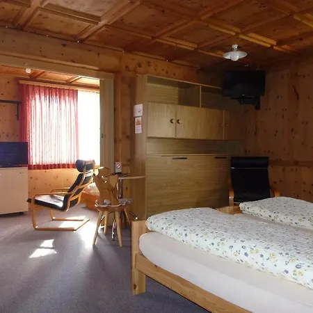 Elli Hotel