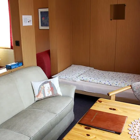 Hotel Elli 2*